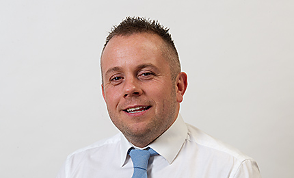 Neal Hiscock, Installation Manager, Condair plc Neal Hiscock, Installation Manager, Condair plc